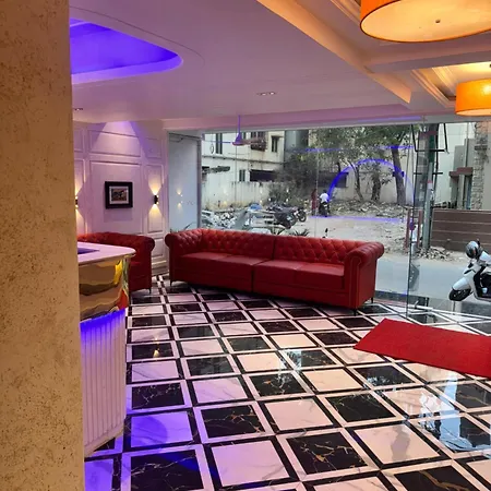 Reside Inn Grand
